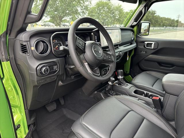 new 2025 Jeep Gladiator car, priced at $39,453