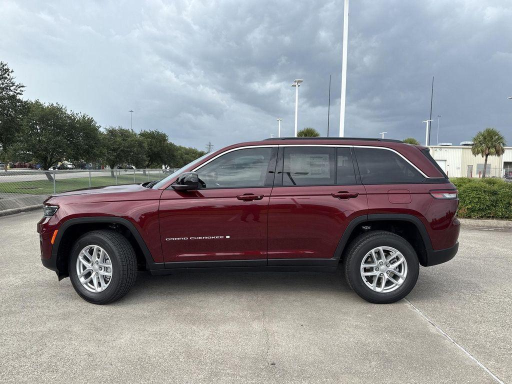 new 2025 Jeep Grand Cherokee car, priced at $34,448