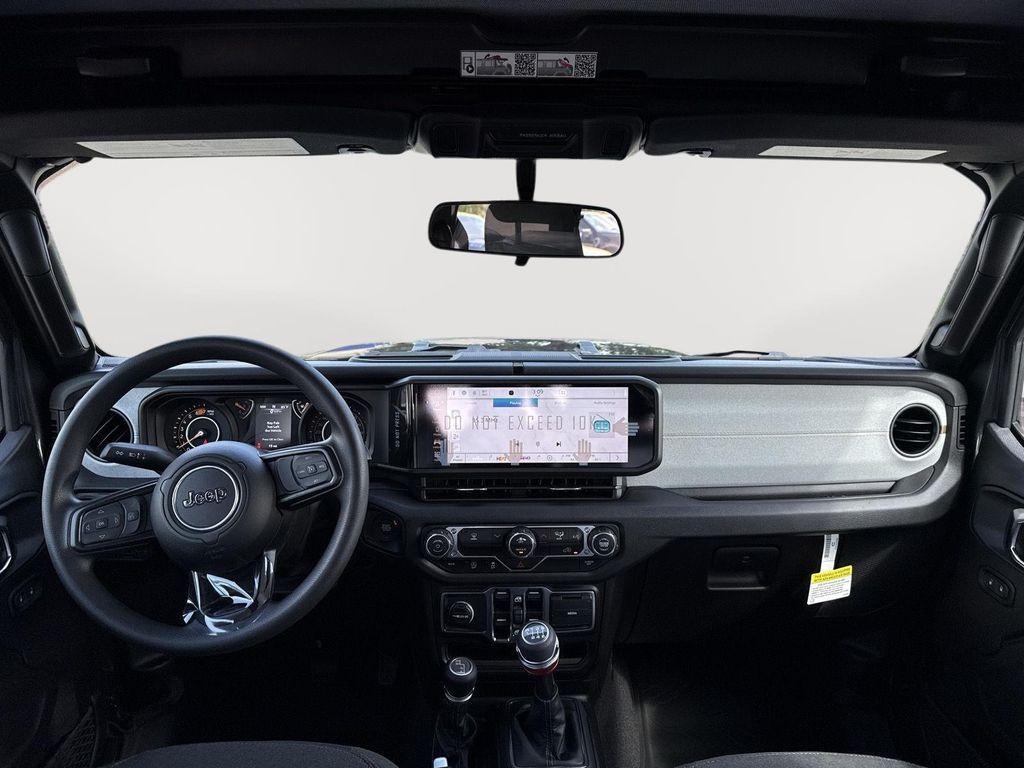 new 2025 Jeep Wrangler car, priced at $31,751