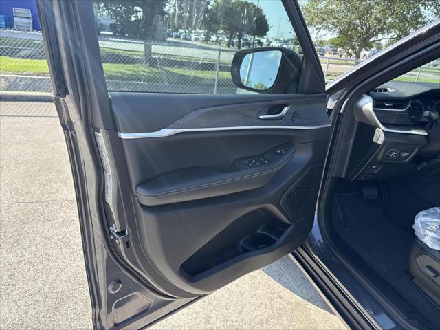 new 2025 Jeep Grand Cherokee L car, priced at $44,191