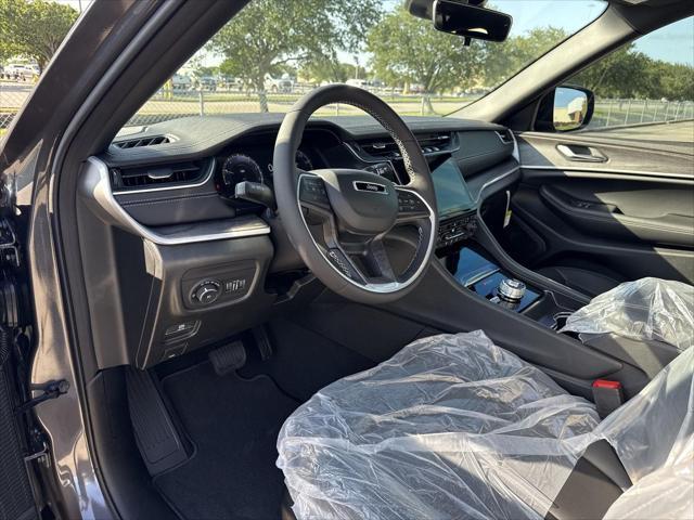 new 2025 Jeep Grand Cherokee L car, priced at $44,191