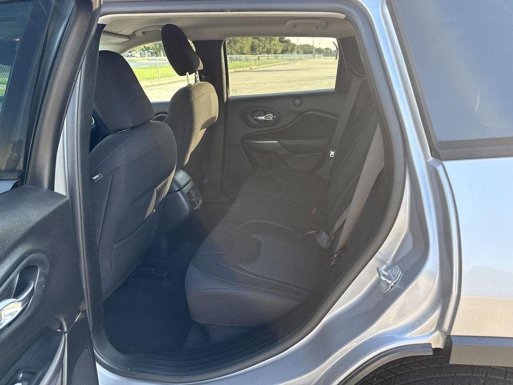 used 2021 Jeep Cherokee car, priced at $16,545