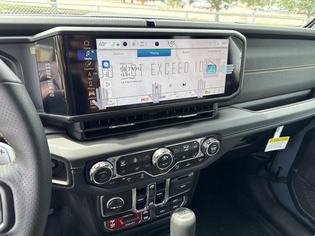 new 2025 Jeep Wrangler car, priced at $96,231