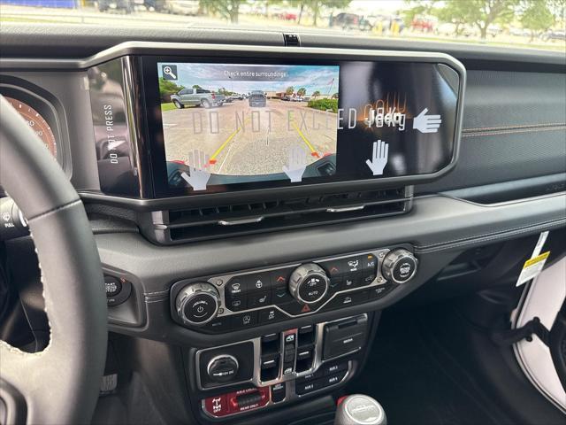 new 2025 Jeep Gladiator car, priced at $47,526
