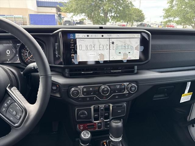 new 2025 Jeep Gladiator car, priced at $47,526