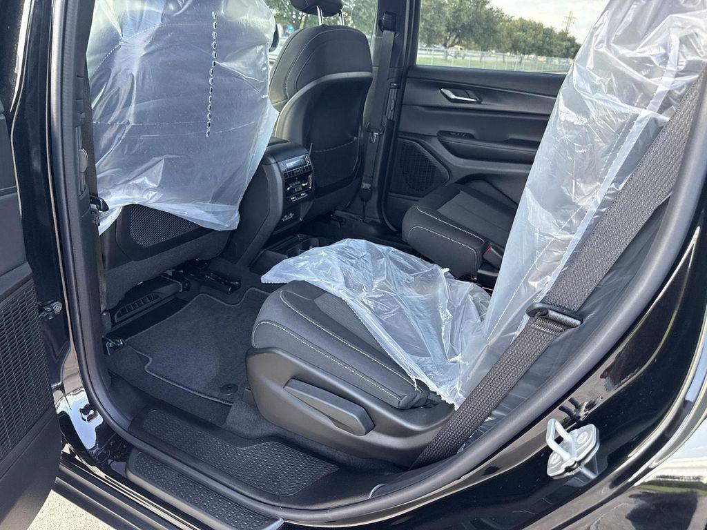 new 2025 Jeep Grand Cherokee L car, priced at $34,832