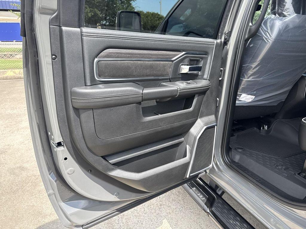 new 2025 Ram 2500 car, priced at $76,808