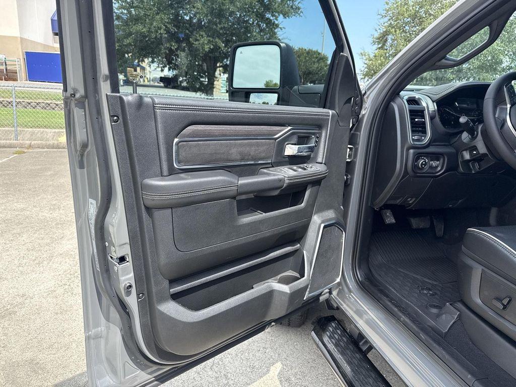 new 2025 Ram 2500 car, priced at $76,808