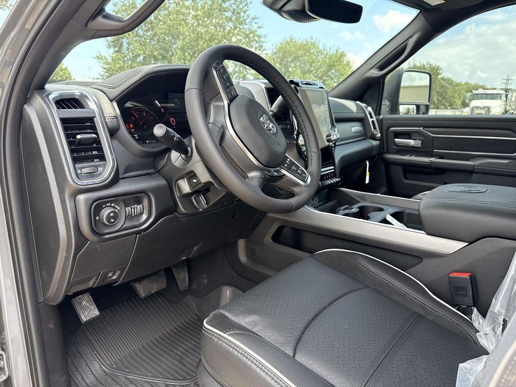 new 2025 Ram 2500 car, priced at $76,808