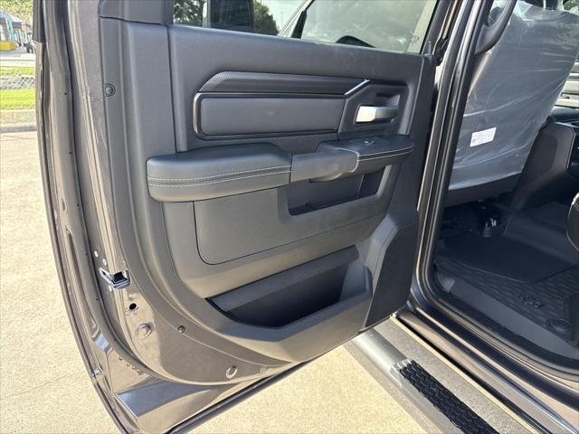 new 2025 Ram 2500 car, priced at $72,654