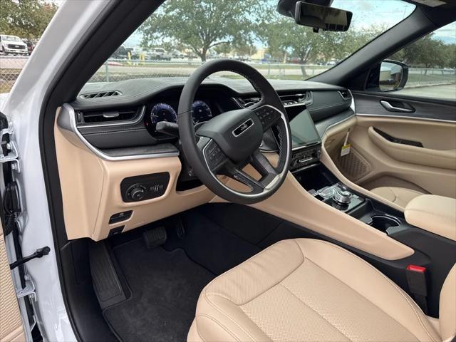 new 2025 Jeep Grand Cherokee L car, priced at $45,986