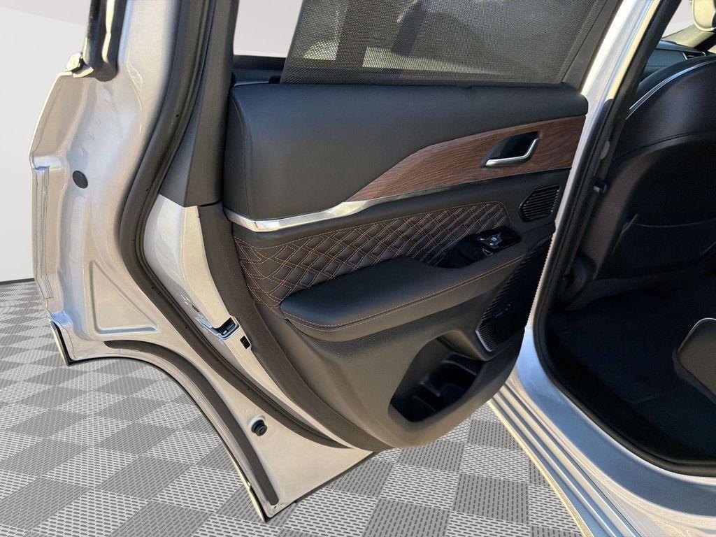 used 2023 Jeep Grand Cherokee car, priced at $41,270