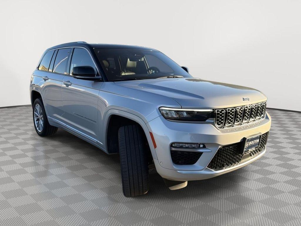 used 2023 Jeep Grand Cherokee car, priced at $41,270