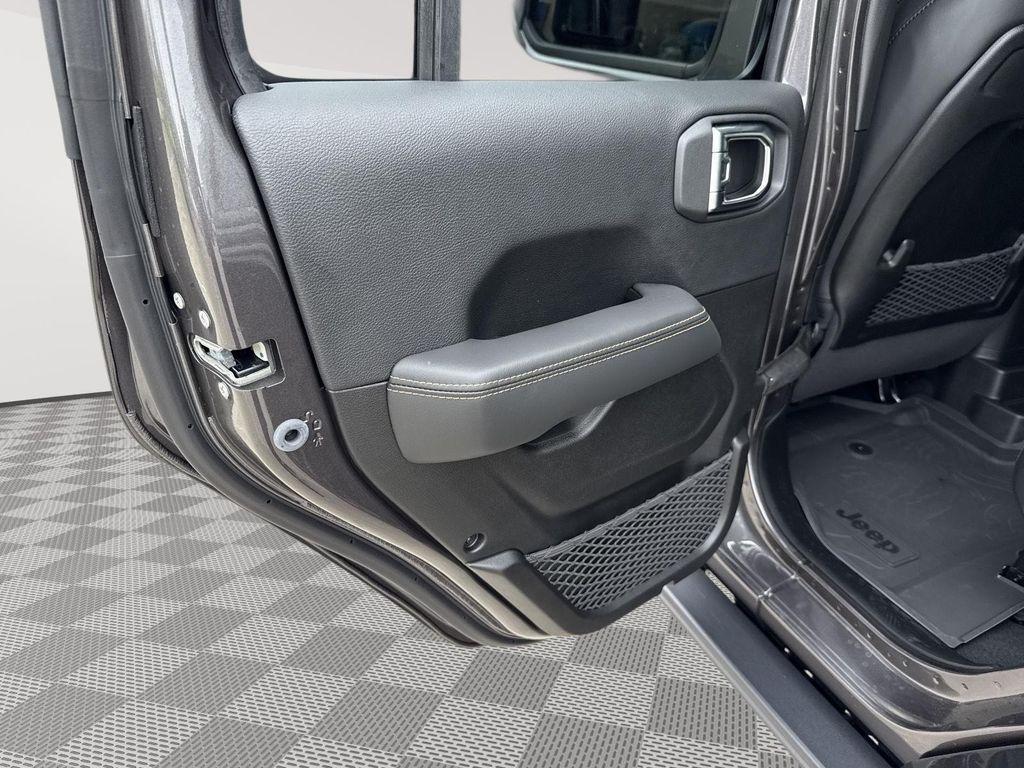 new 2025 Jeep Wrangler car, priced at $94,731