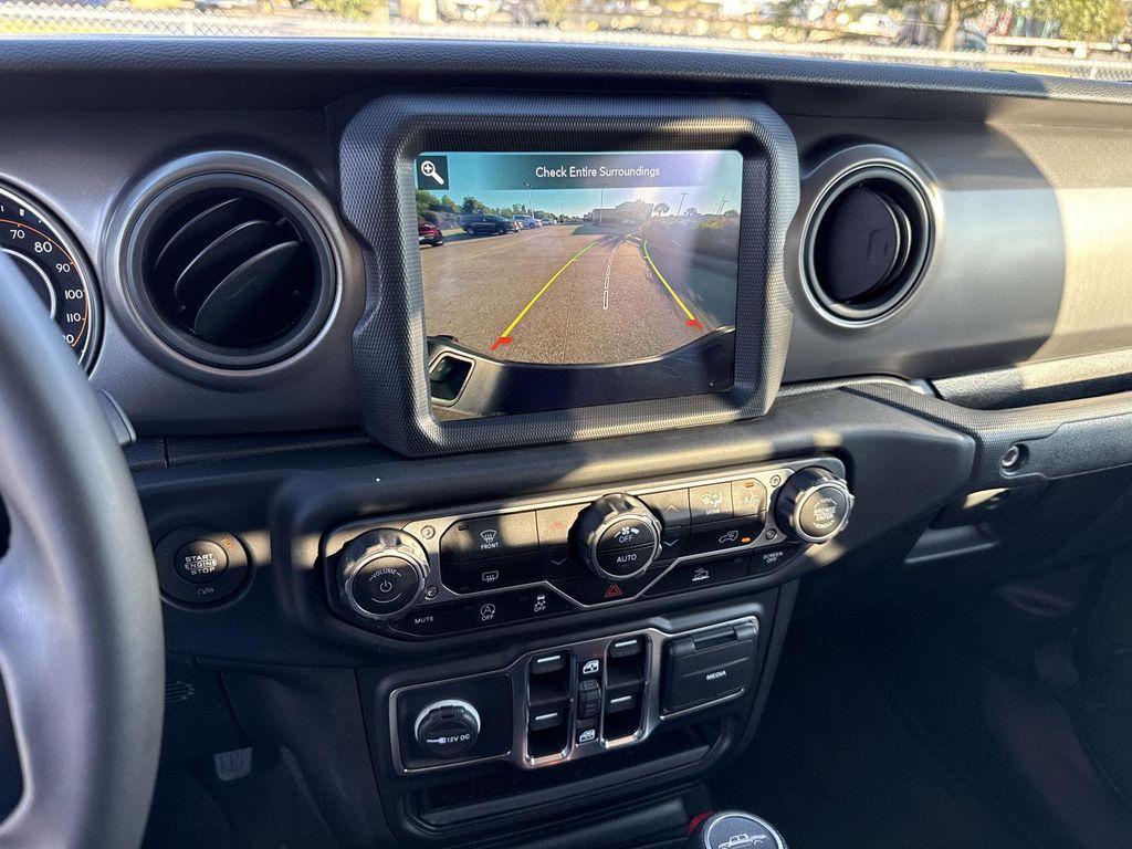 used 2023 Jeep Gladiator car, priced at $30,681