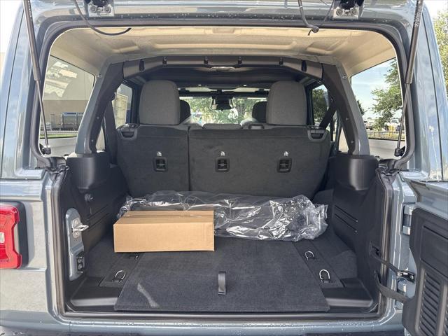 new 2025 Jeep Wrangler car, priced at $52,018