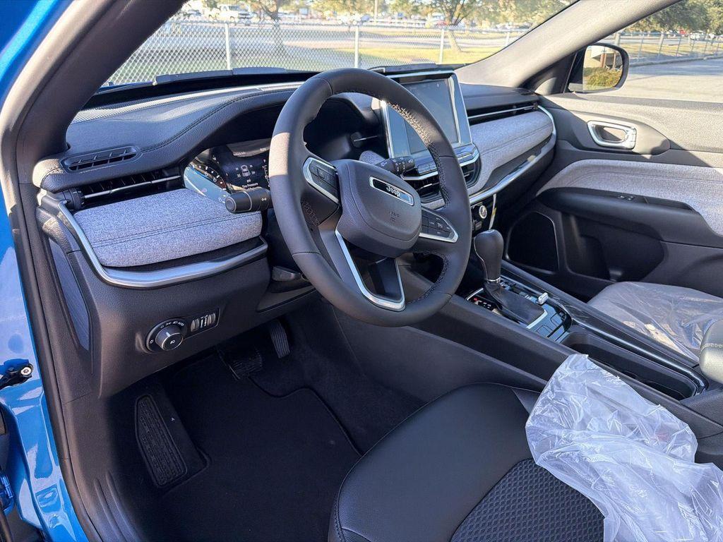 new 2026 Jeep Compass car, priced at $28,678