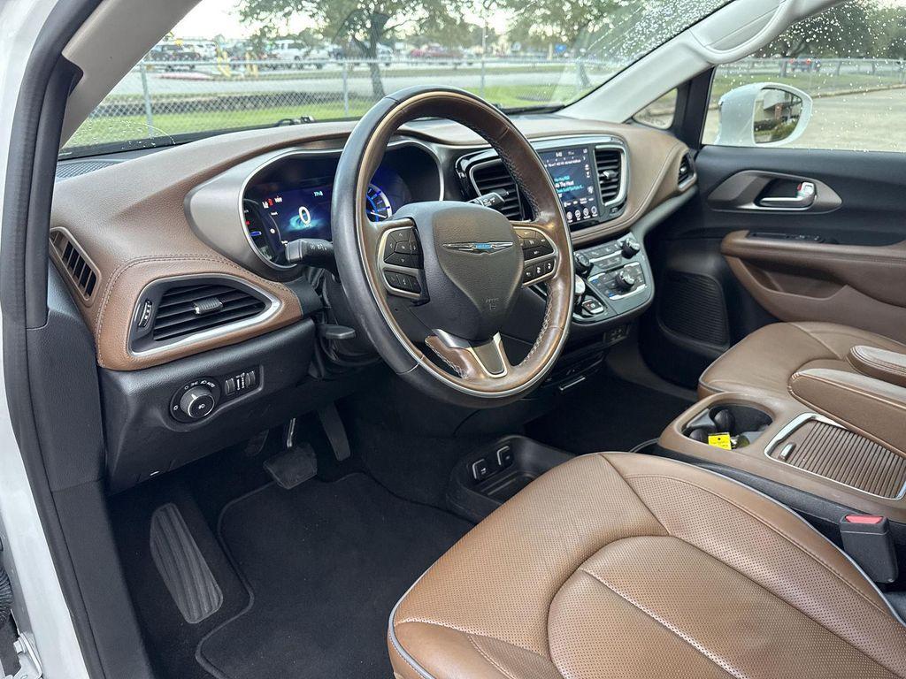 used 2018 Chrysler Pacifica Hybrid car, priced at $18,732
