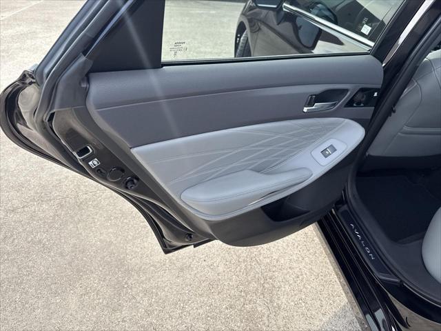 used 2019 Toyota Avalon car, priced at $28,260