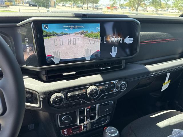new 2025 Jeep Gladiator car, priced at $48,662