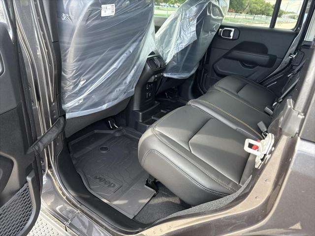 new 2025 Jeep Wrangler car, priced at $53,803