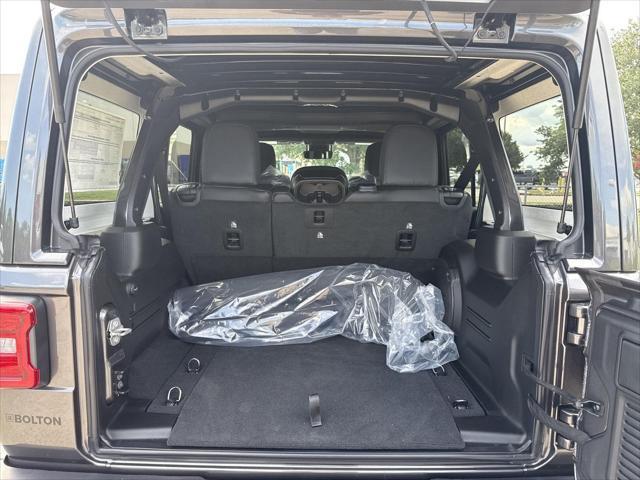 new 2025 Jeep Wrangler car, priced at $53,803