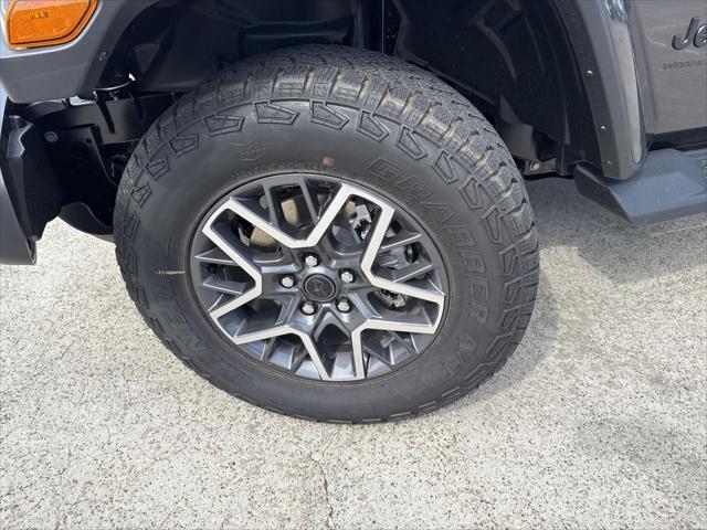 new 2025 Jeep Wrangler car, priced at $53,803