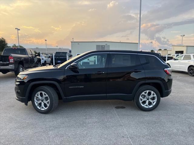 new 2025 Jeep Compass car, priced at $25,876