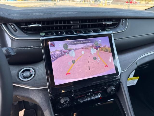 new 2025 Jeep Grand Cherokee car, priced at $40,932