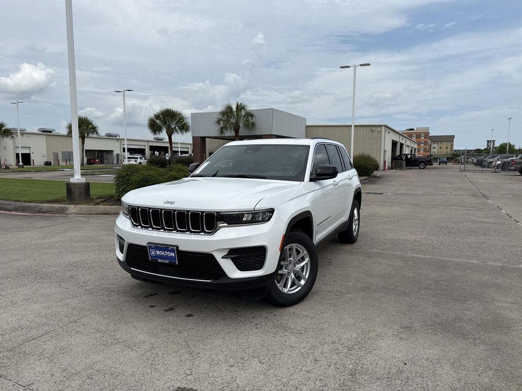 new 2025 Jeep Grand Cherokee car, priced at $35,028