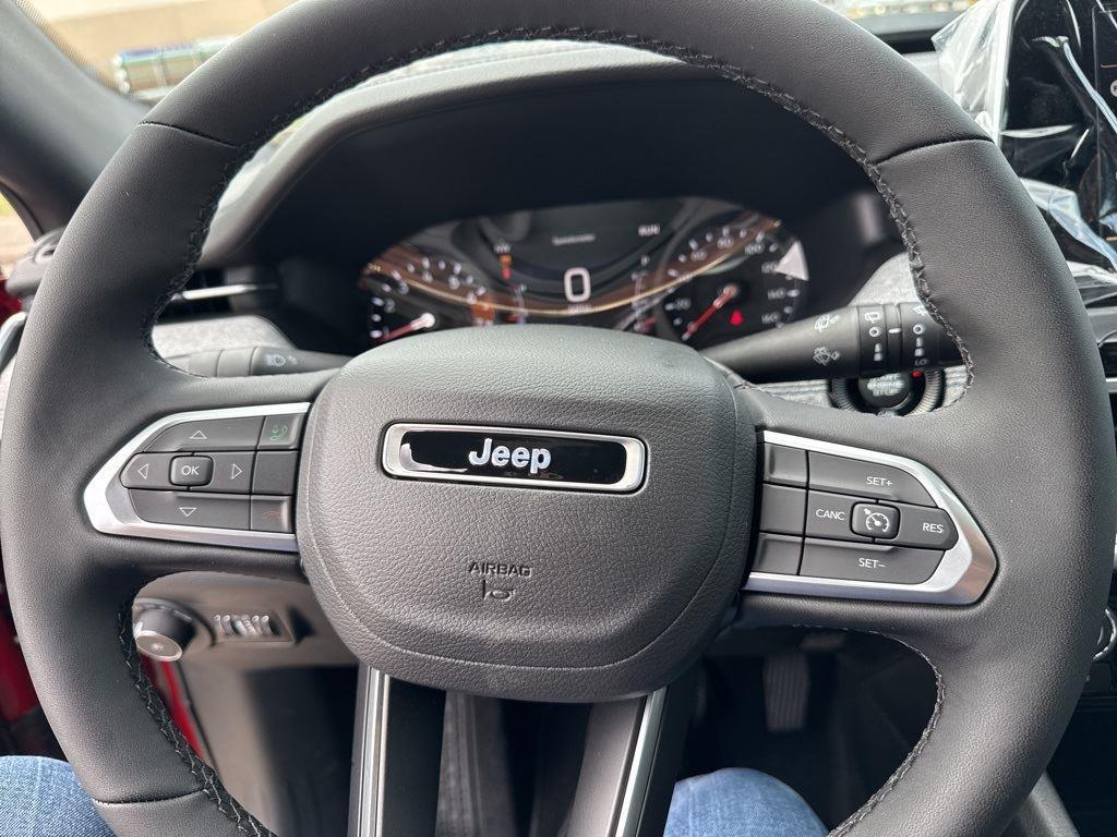 new 2025 Jeep Compass car, priced at $26,646