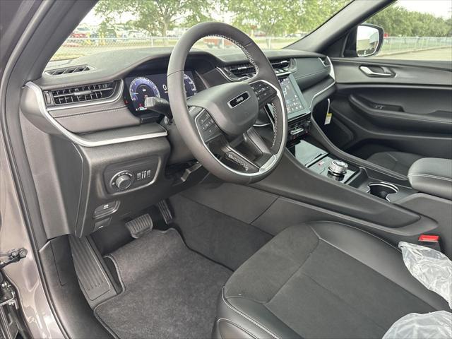 new 2025 Jeep Grand Cherokee L car, priced at $41,156