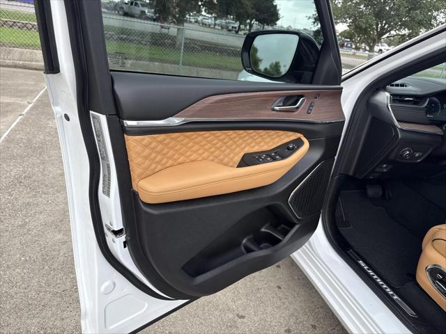 new 2025 Jeep Grand Cherokee L car, priced at $55,642