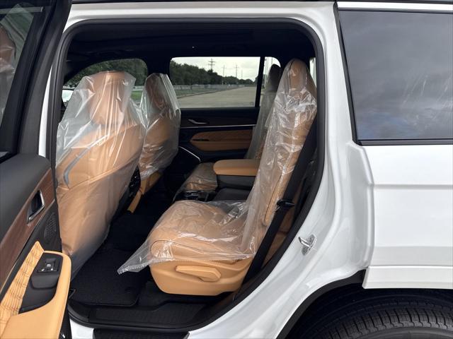 new 2025 Jeep Grand Cherokee L car, priced at $55,642
