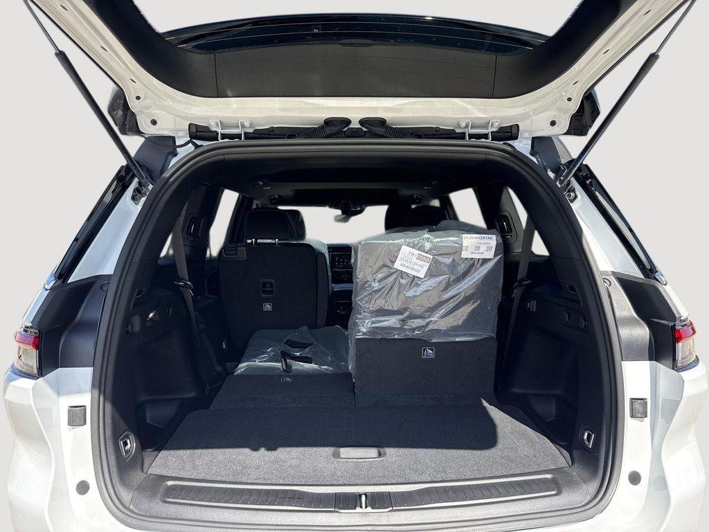 new 2025 Jeep Grand Cherokee L car, priced at $35,296