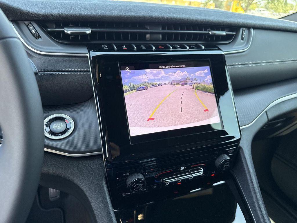new 2025 Jeep Grand Cherokee L car, priced at $34,896