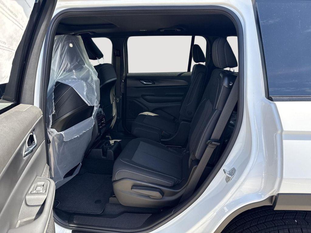 new 2025 Jeep Grand Cherokee L car, priced at $35,296