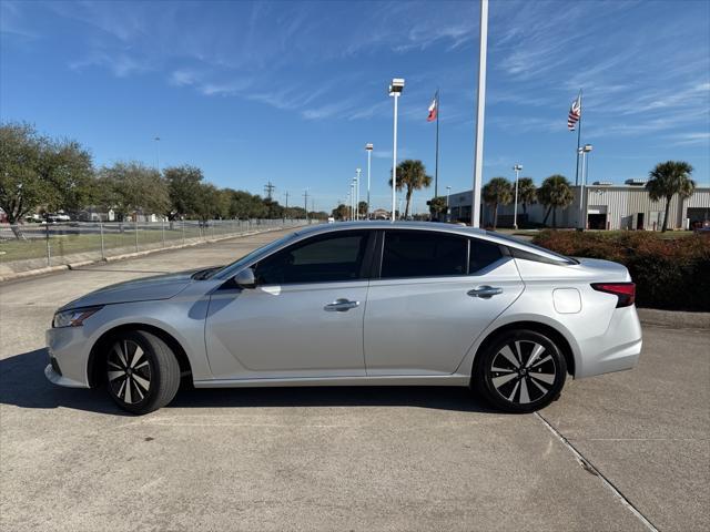 used 2022 Nissan Altima car, priced at $23,649