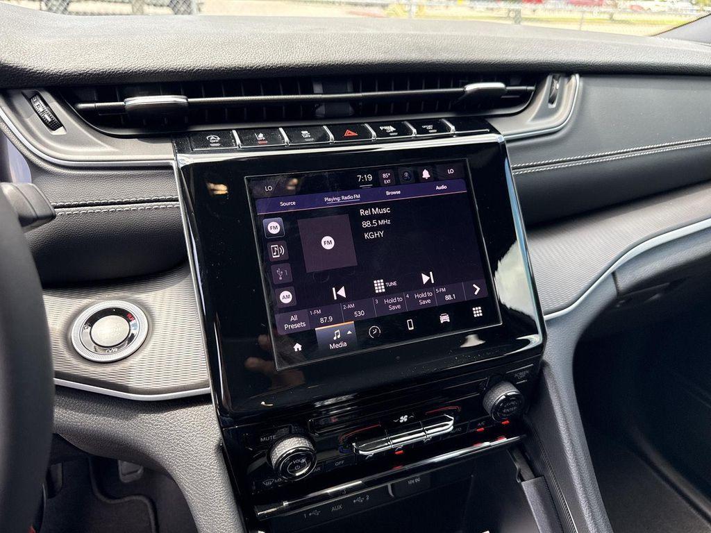new 2025 Jeep Grand Cherokee L car, priced at $35,482