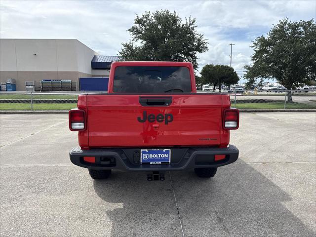 new 2025 Jeep Gladiator car, priced at $43,990