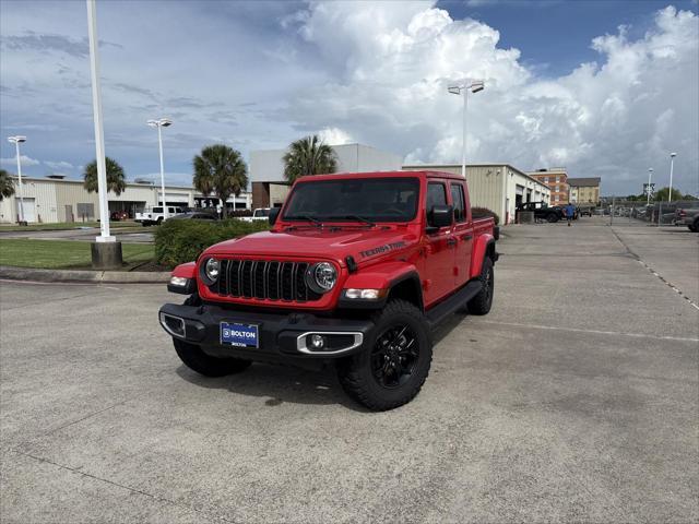 new 2025 Jeep Gladiator car, priced at $43,990