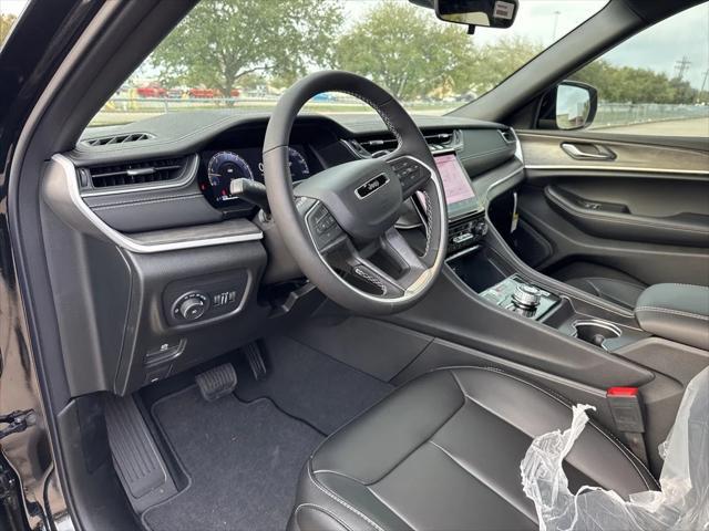 new 2025 Jeep Grand Cherokee L car, priced at $48,302