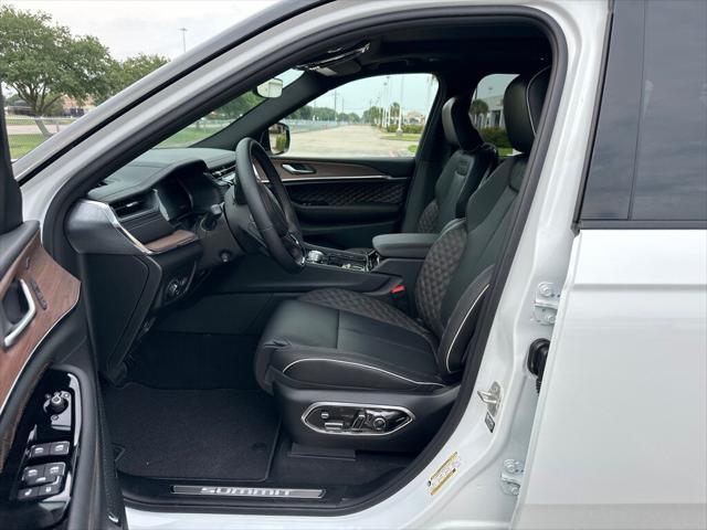 new 2023 Jeep Grand Cherokee L car, priced at $68,145