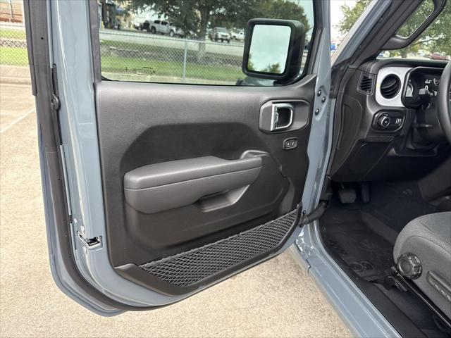 new 2025 Jeep Wrangler car, priced at $37,680
