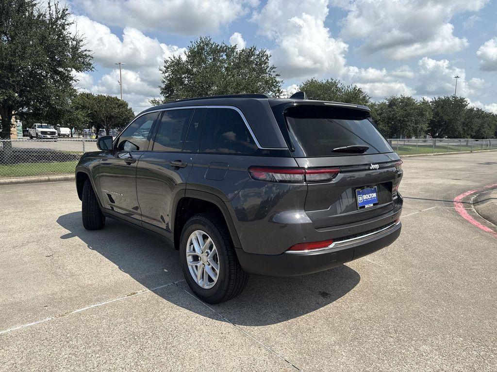 new 2025 Jeep Grand Cherokee car, priced at $35,564