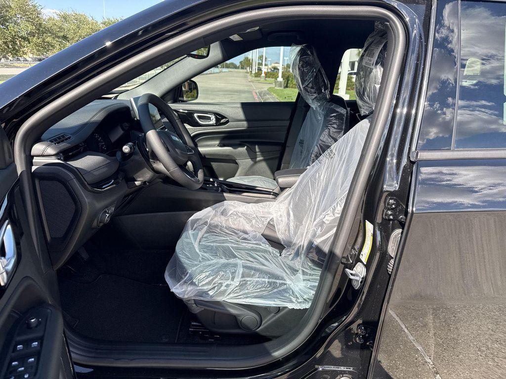new 2026 Jeep Compass car, priced at $31,014