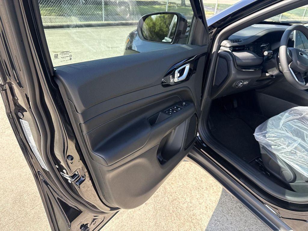 new 2026 Jeep Compass car, priced at $31,014