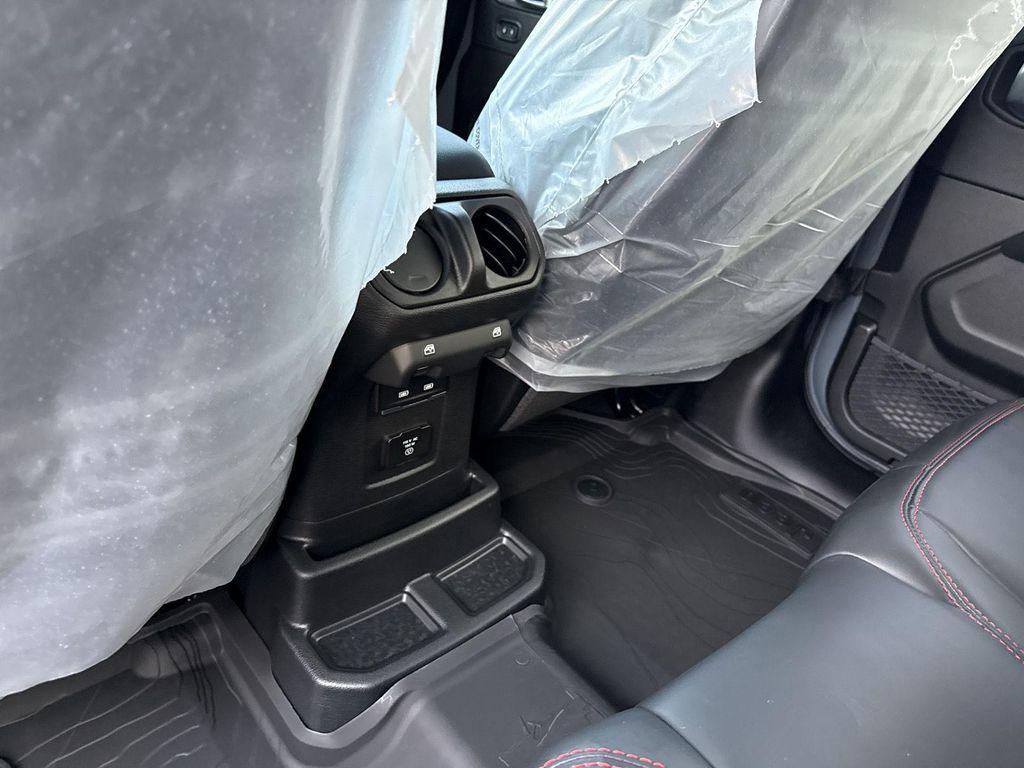 new 2025 Jeep Wrangler car, priced at $67,495