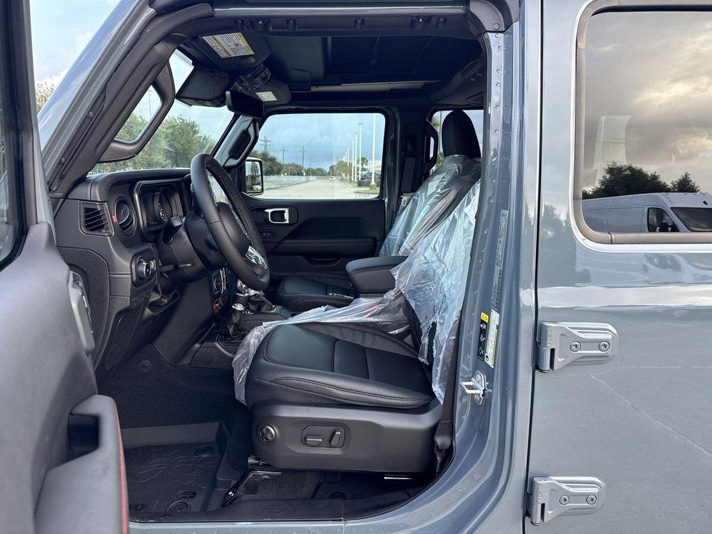 new 2025 Jeep Wrangler car, priced at $67,495