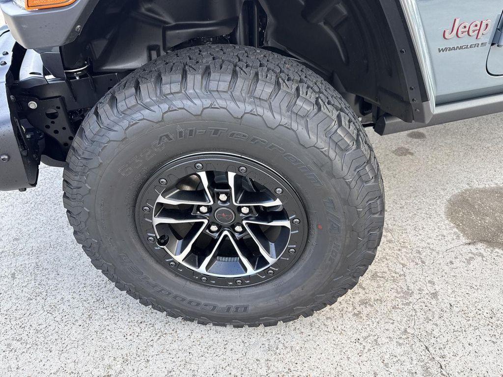 new 2025 Jeep Wrangler car, priced at $67,495
